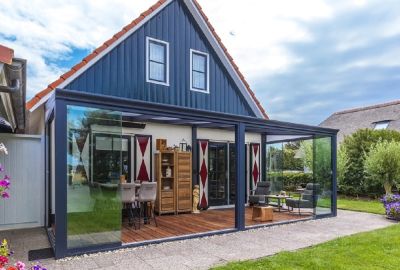 Aluminium Veranda Brava 906 x 300cm - vooraanzicht - Verandakopen.nl